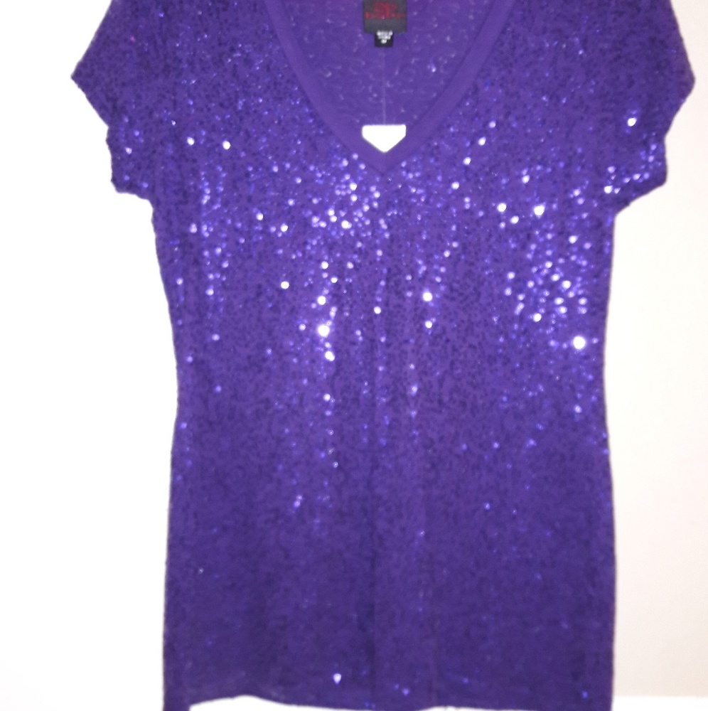 2b Babe sequin top - Picture 2 of 3